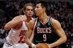 mk体育-杨毅：易建联身体素质好&amp;投篮准&amp;爆发力够 但他成为不了马尔卡宁