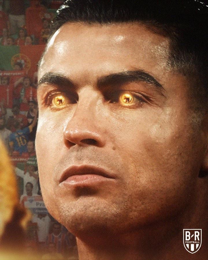 mk体育官网-露天看台晒C罗海报：已经六届世预赛破门！