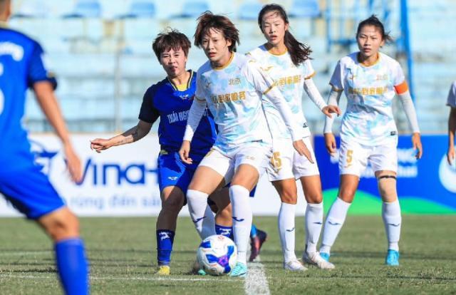 6-北京女足首战被越南太原女足队3比1击败.jpg