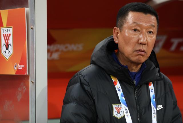 mk体育下载-崔康熙：和队员沟通过球队的困难 会尽力争取胜利