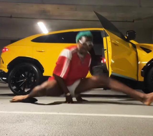 mk体育-又疯一个？喷詹鲨 跳热舞 琼斯癫狂言行让黄蜂担忧