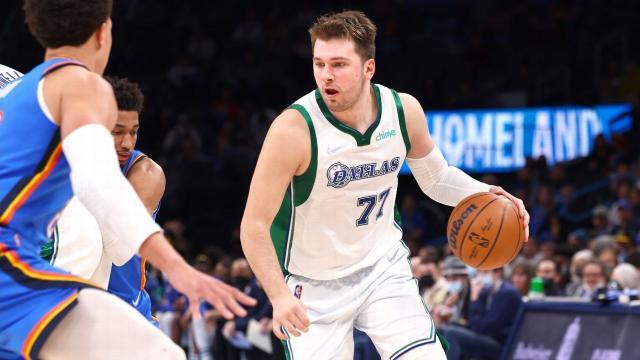 mk体育官网-脚踝伤病与新冠双重打击 时隔23天东契奇终于归来