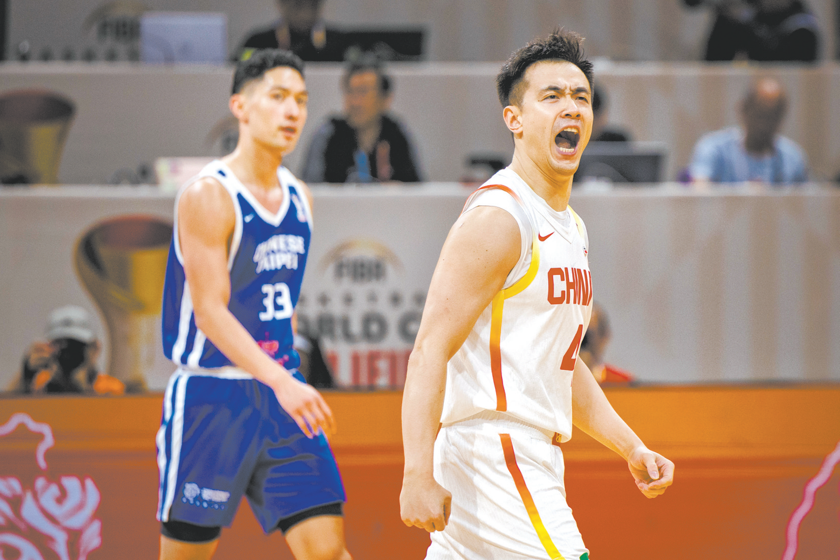 mk体育官网-末节逆转！中国男篮世预赛两连胜